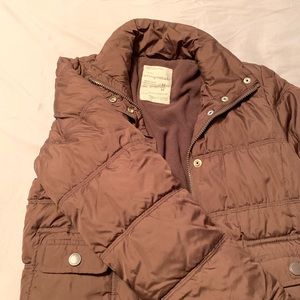 Women’s brown puffer jacket